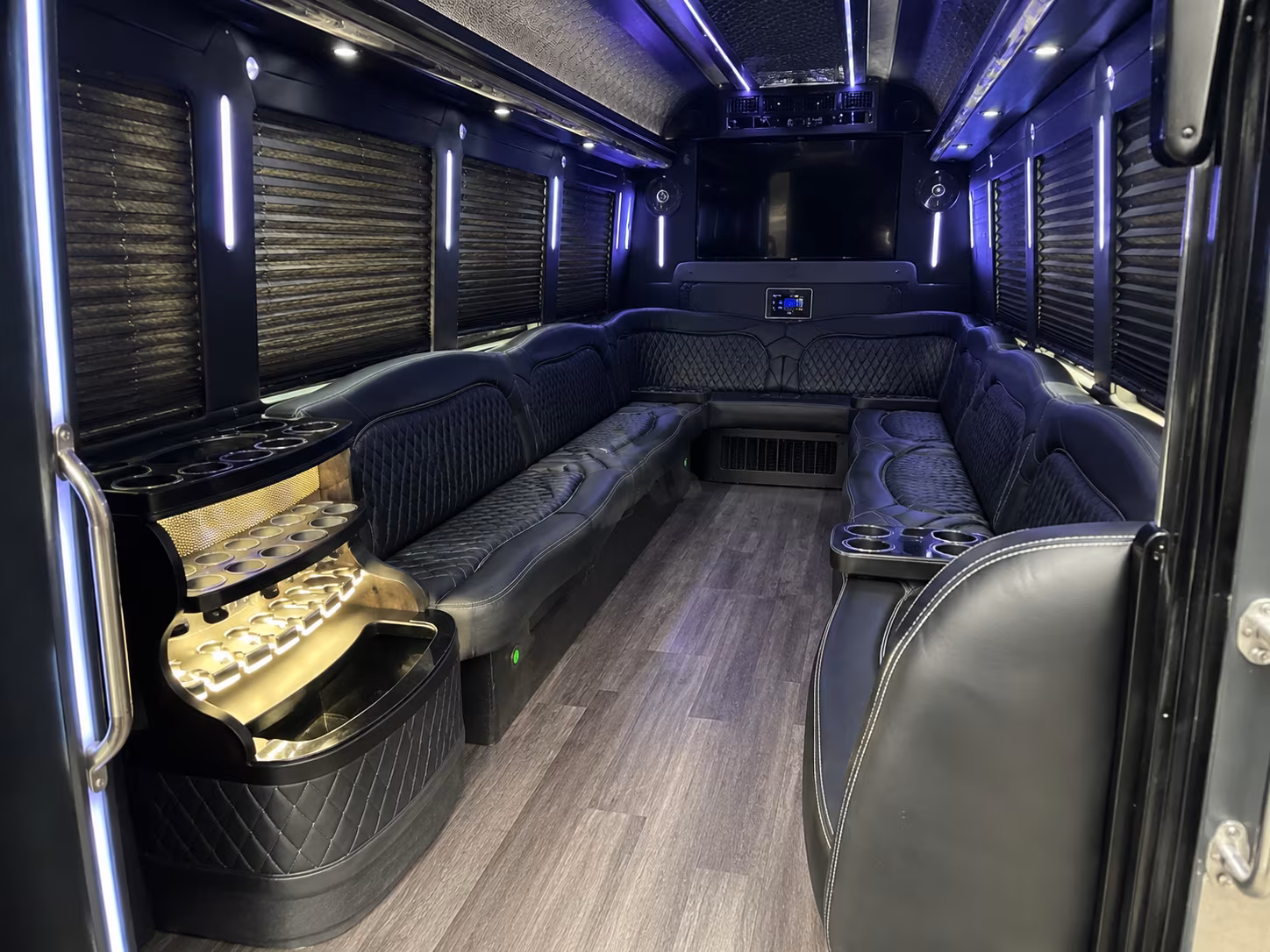 Fresno Homecoming & Prom Party Bus Rentals
